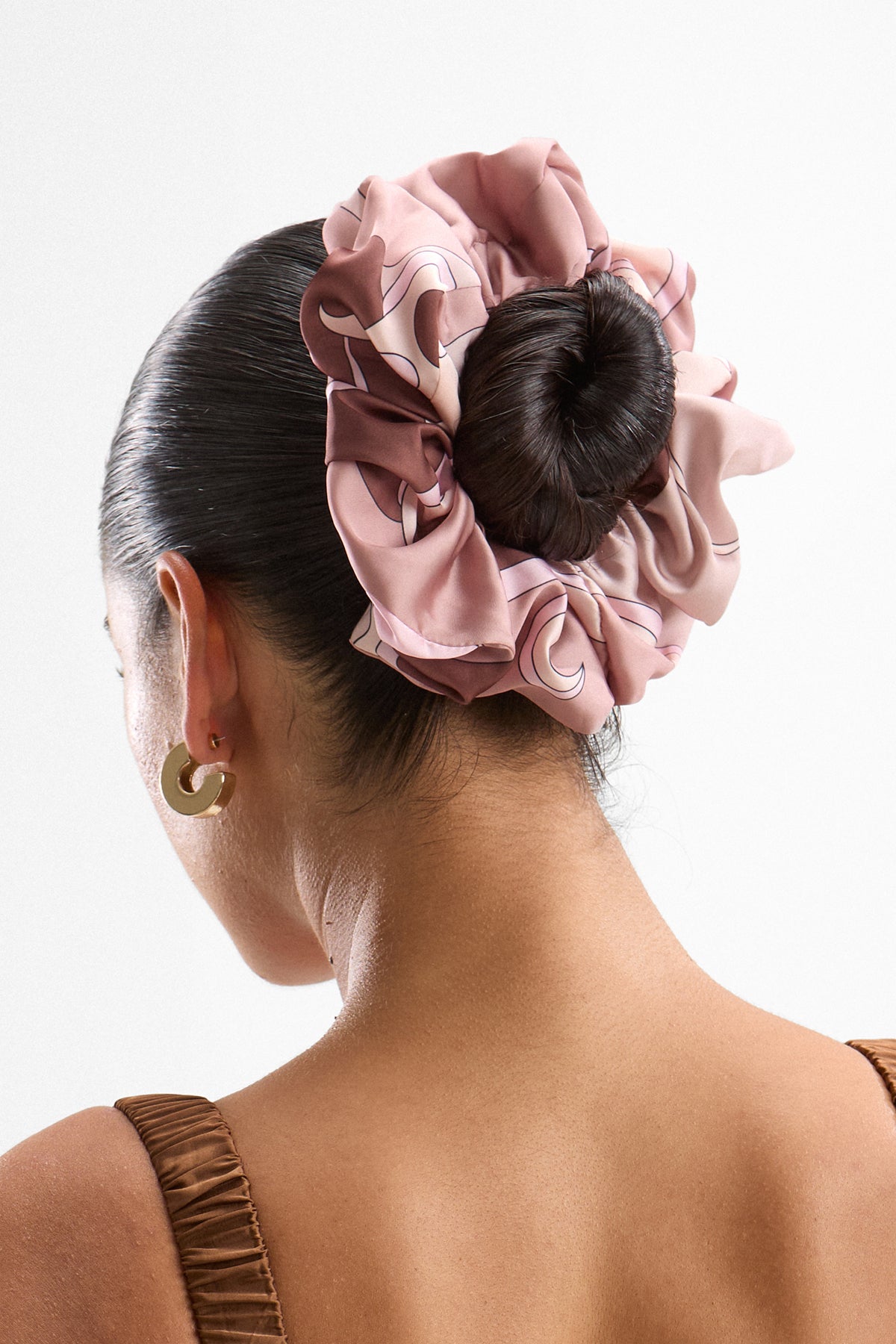 Silky Scrunchie - Deco Mocha