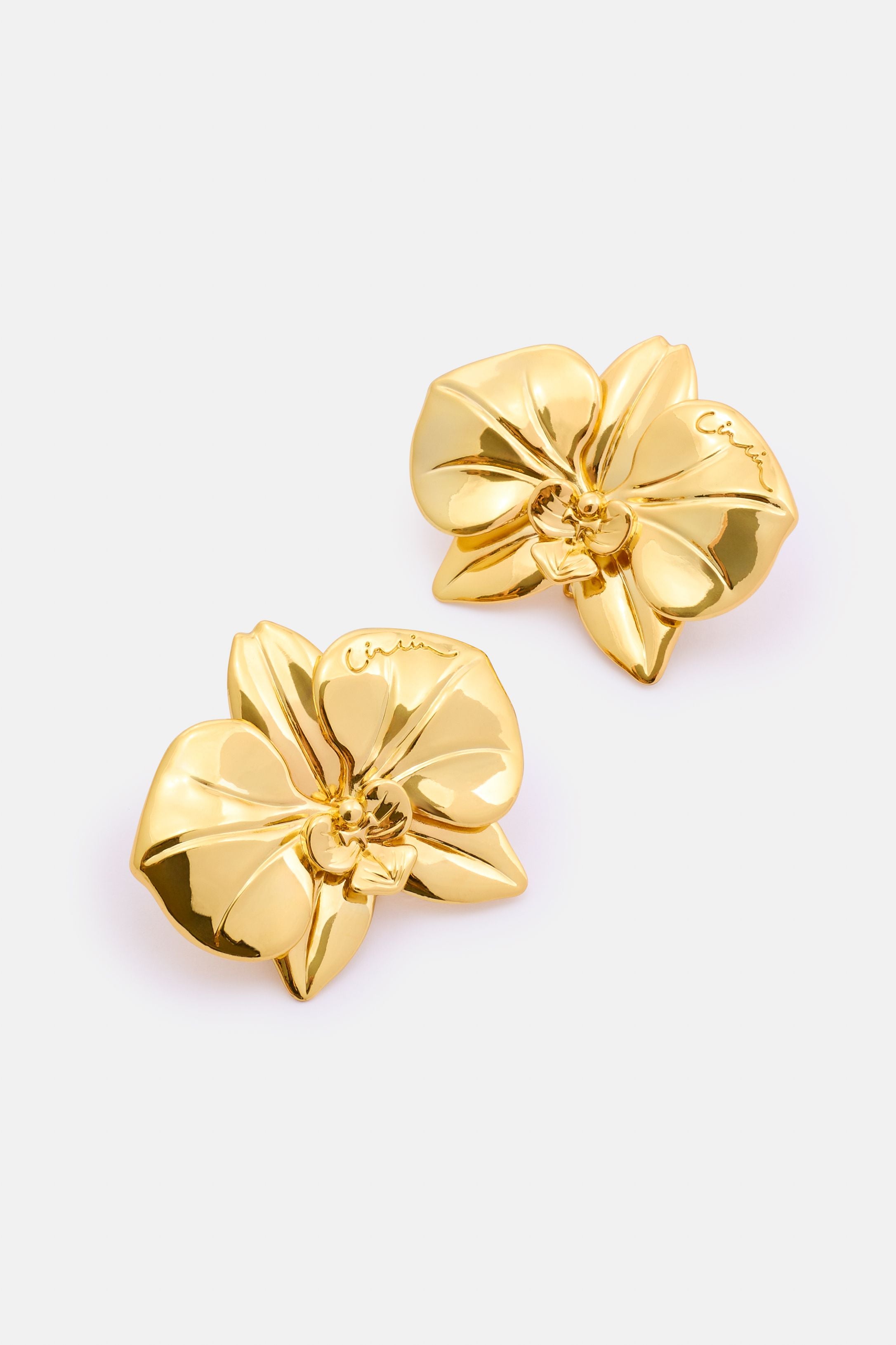 Orchid Clip-On Jewel